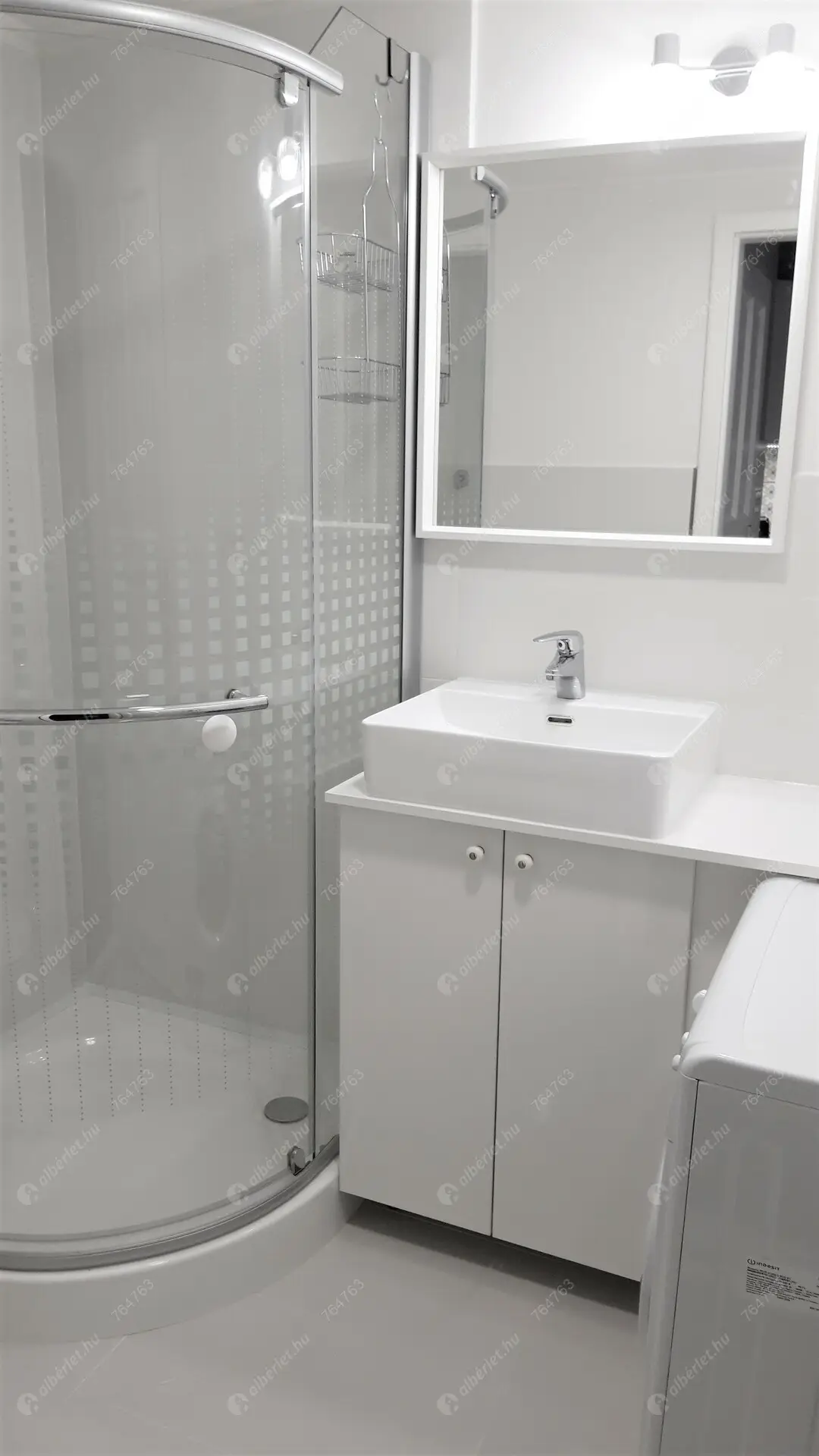 Kiadó albérlet 200000 Ft/hó áron: Budapest, VIII. kerület  József körút. Mérete: 30 nm, 1 szobás | Alberlet.hu - 6490660