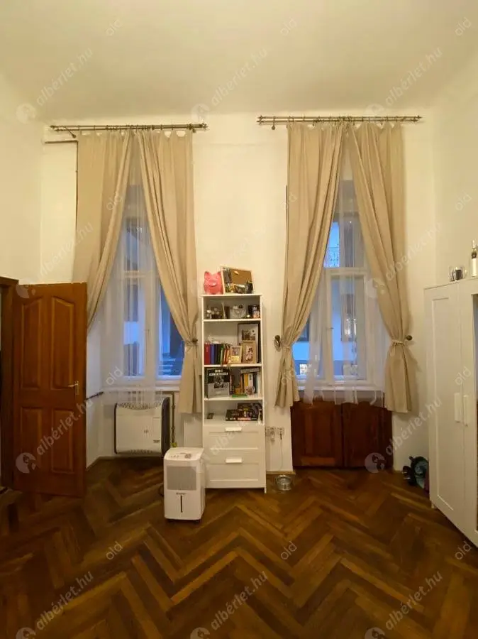 Kiadó albérlet 230000 Ft/hó áron: Budapest, VIII. kerület  József körút. Mérete: 36 nm, 1 szobás | Alberlet.hu - 6541682