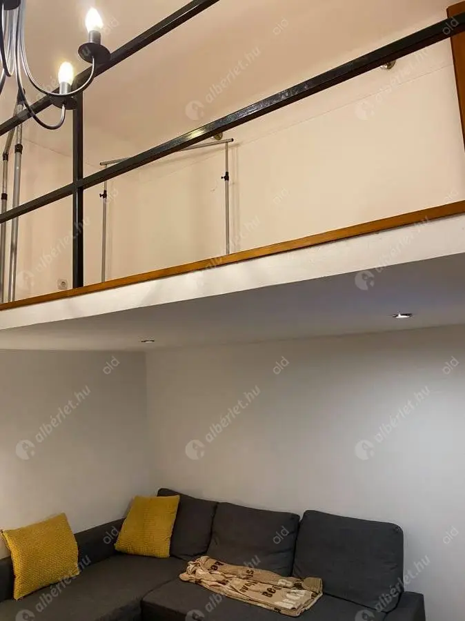 Kiadó albérlet 230000 Ft/hó áron: Budapest, VIII. kerület  József körút. Mérete: 36 nm, 1 szobás | Alberlet.hu - 6541683