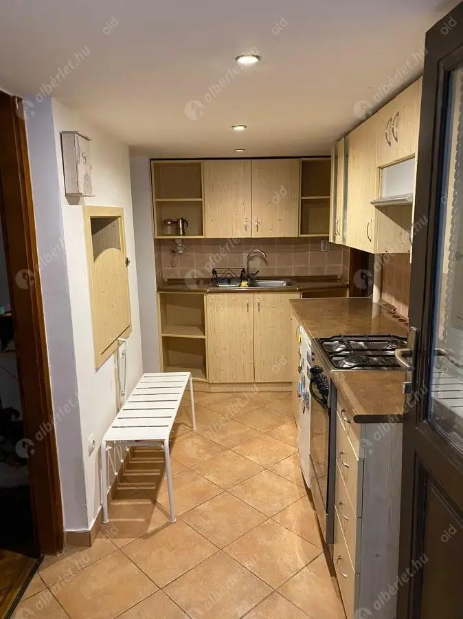 Kiadó albérlet 230000 Ft/hó áron: Budapest, VIII. kerület  József körút. Mérete: 36 nm, 1 szobás | Alberlet.hu - 6541687