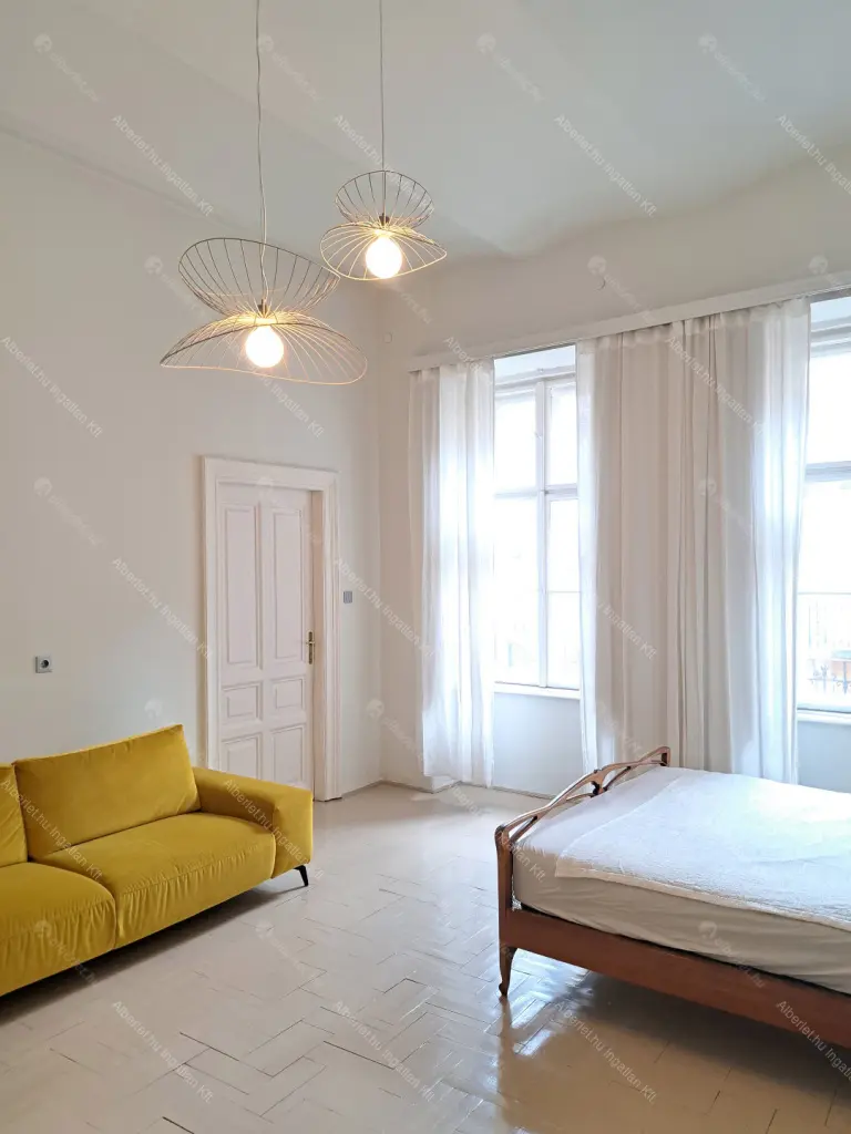 Kiadó albérlet 235000 Ft/hó áron: Budapest, VIII. kerület  József körút. Mérete: 47 nm, 2 szobás | Alberlet.hu - 6683569