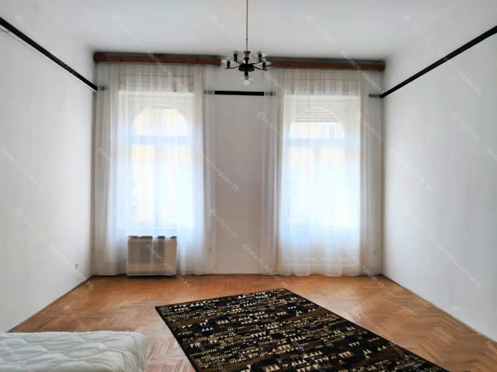 Kiadó albérlet 210000 Ft/hó áron: Budapest, VIII. kerület  József körút. Mérete: 51 nm, 1 szobás | Alberlet.hu - 6710068