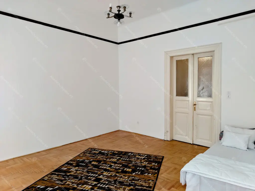 Kiadó albérlet 210000 Ft/hó áron: Budapest, VIII. kerület  József körút. Mérete: 51 nm, 1 szobás | Alberlet.hu - 6710083