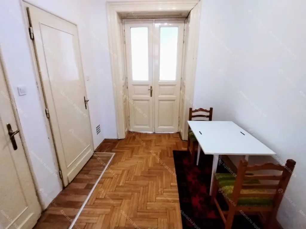 Kiadó albérlet 210000 Ft/hó áron: Budapest, VIII. kerület  József körút. Mérete: 51 nm, 1 szobás | Alberlet.hu - 6710084