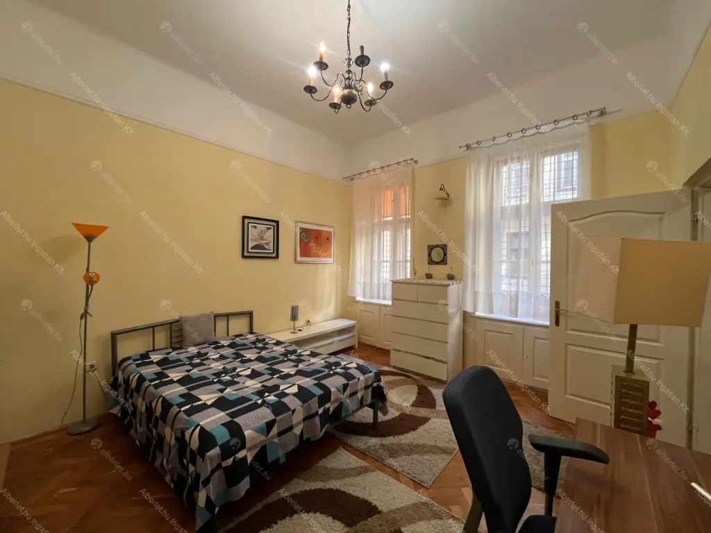 Kiadó albérlet 180000 Ft/hó áron: Budapest, VIII. kerület  József utca. Mérete: 32 nm, 1 szobás | Alberlet.hu - 6695154