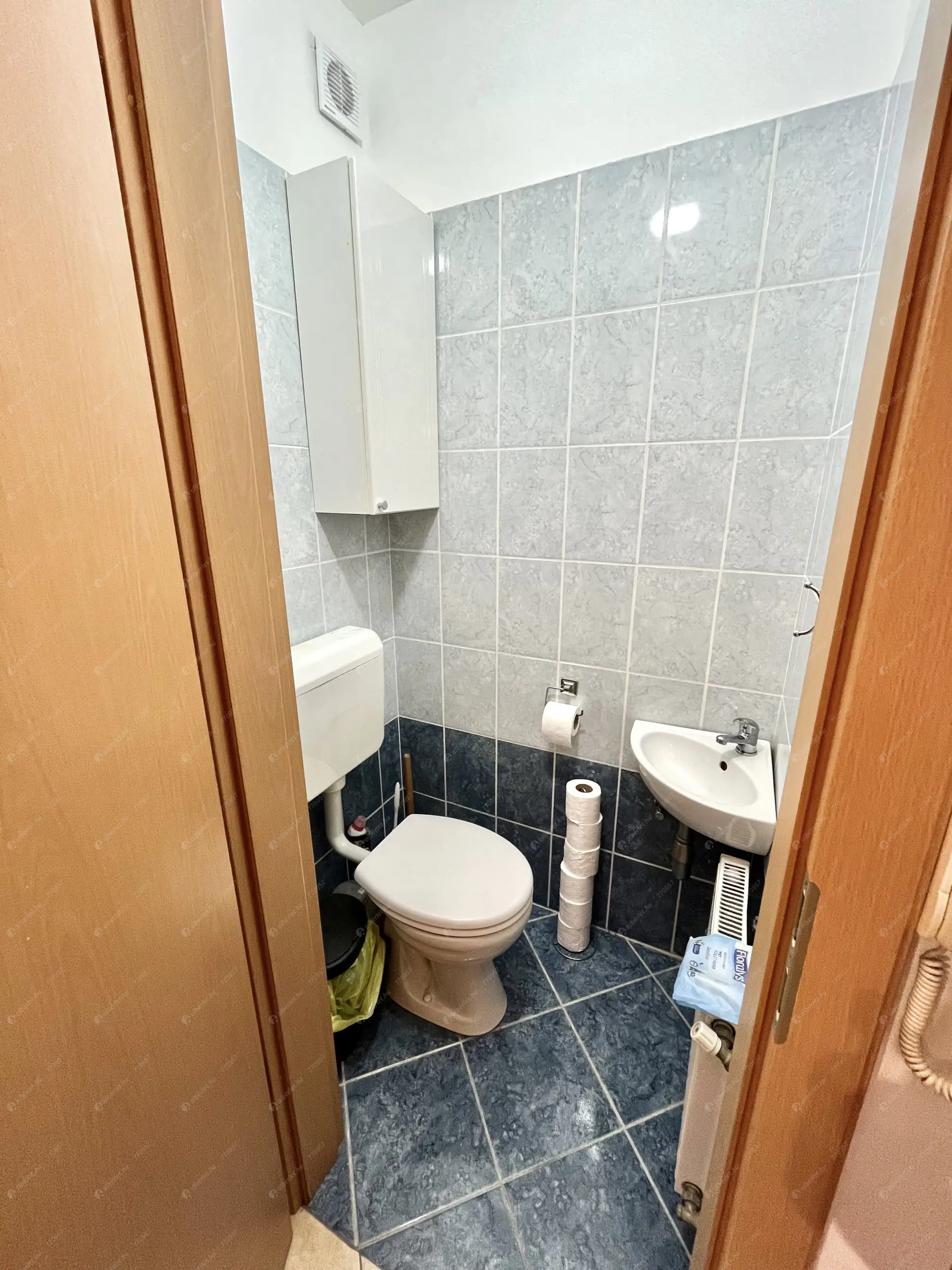 Kiadó albérlet 275000 Ft/hó áron: Budapest, VIII. kerület  József utca. Mérete: 47 nm, 2 szobás | Alberlet.hu - 6581625