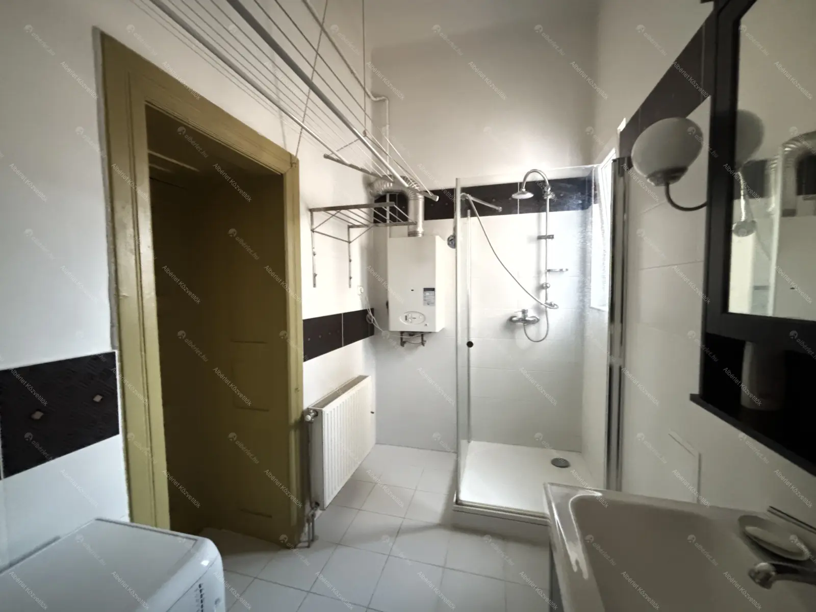 Kiadó albérlet 200000 Ft/hó áron: Budapest, VIII. kerület  József utca. Mérete: 68 nm, 2 szobás | Alberlet.hu - 6650464