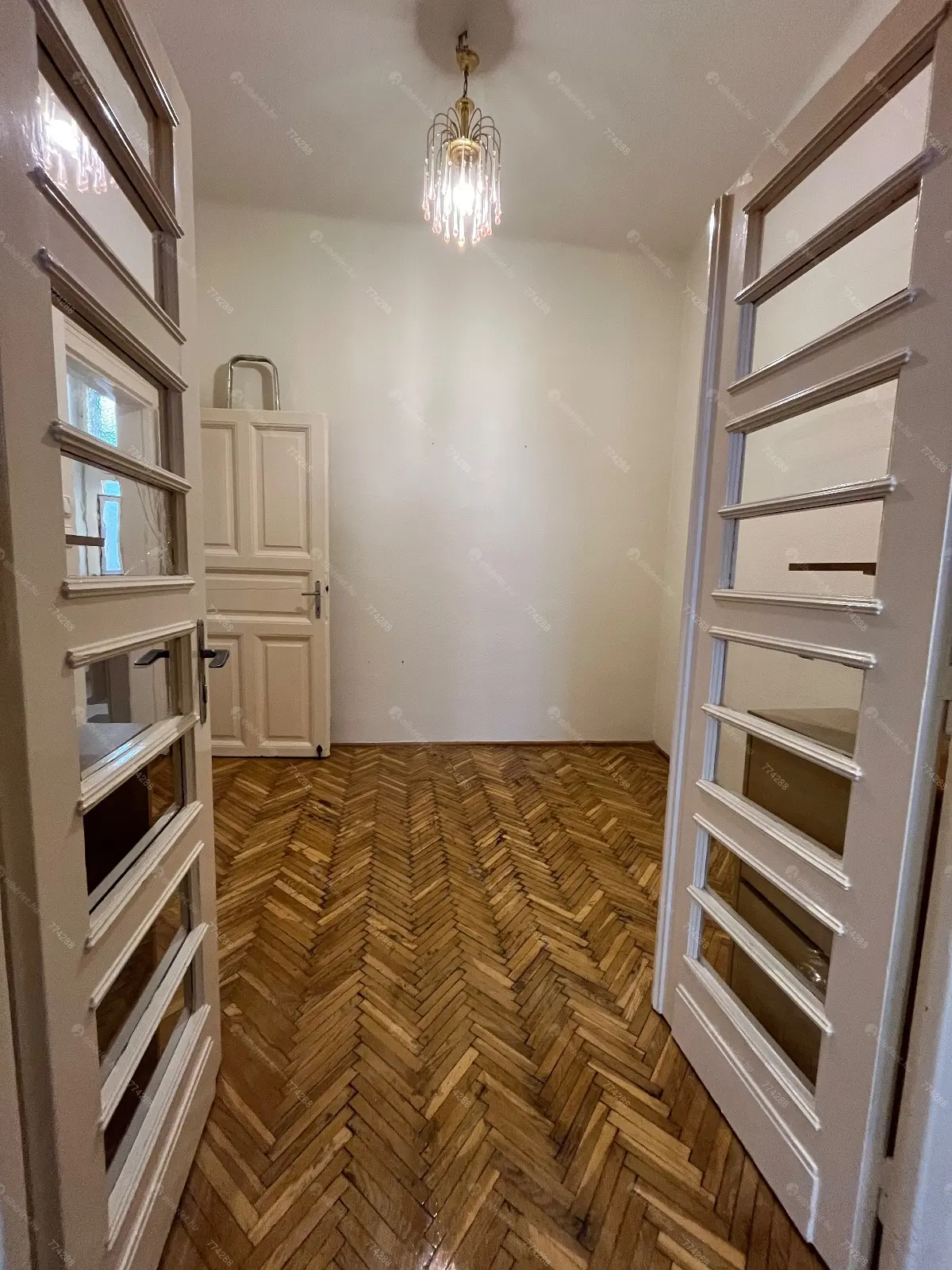 Kiadó albérlet 160000 Ft/hó áron: Budapest, VIII. kerület  Kálvária utca. Mérete: 33 nm, 1 szobás | Alberlet.hu - 6677461