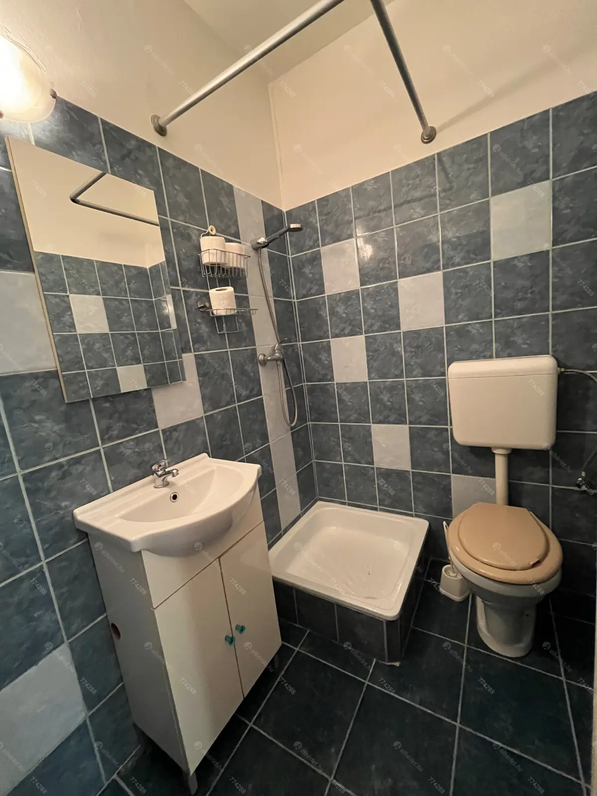 Kiadó albérlet 160000 Ft/hó áron: Budapest, VIII. kerület  Kálvária utca. Mérete: 33 nm, 1 szobás | Alberlet.hu - 6677464