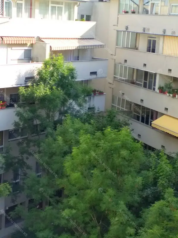 Kiadó albérlet 220000 Ft/hó áron: Budapest, VIII. kerület  Kálvária utca. Mérete: 34 nm, 1 szobás | Alberlet.hu - 6647012