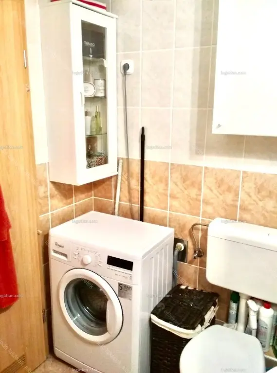 Kiadó albérlet 220000 Ft/hó áron: Budapest, VIII. kerület  Kálvária utca. Mérete: 34 nm, 1 szobás | Alberlet.hu - 6653497