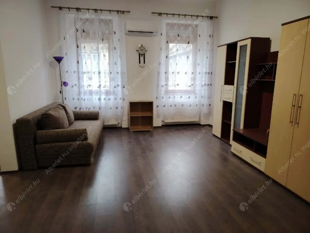 Kiadó albérlet 220000 Ft/hó áron: Budapest, VIII. kerület  Kálvária utca. Mérete: 44 nm, 2 szobás | Alberlet.hu - 6604089