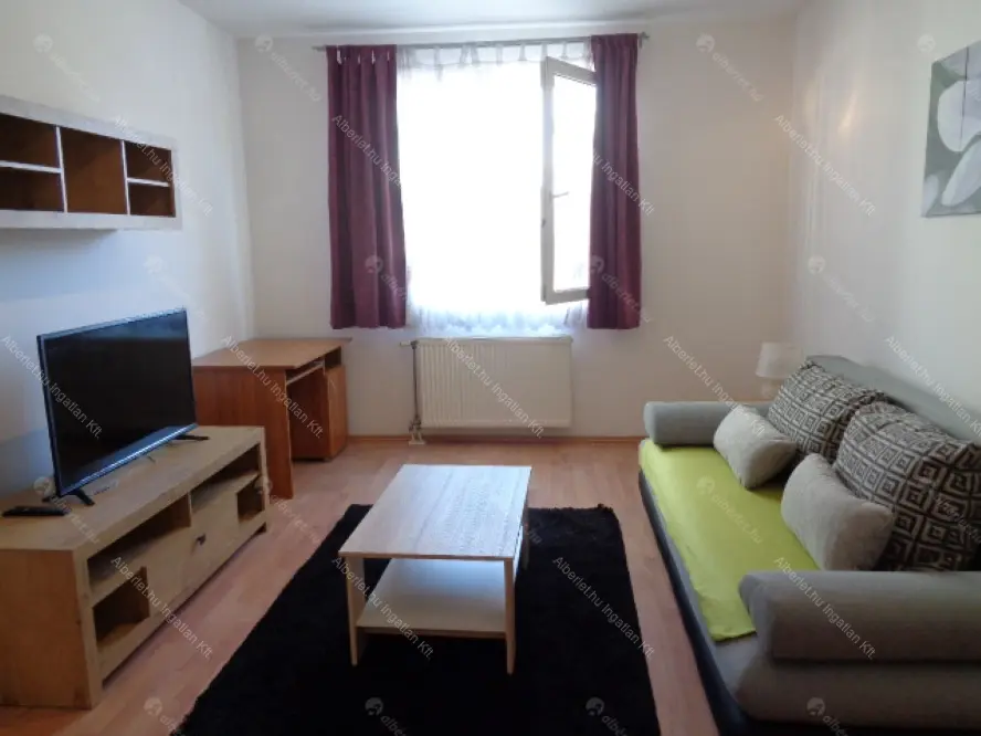 Kiadó albérlet 220000 Ft/hó áron: Budapest, VIII. kerület  Kálvária utca. Mérete: 49 nm, 2 szobás | Alberlet.hu - 6652911