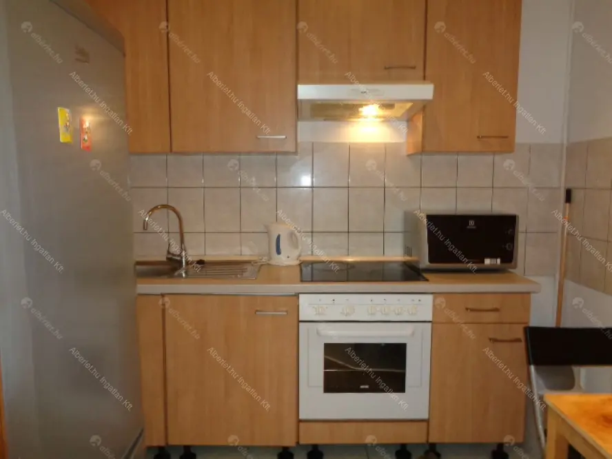 Kiadó albérlet 220000 Ft/hó áron: Budapest, VIII. kerület  Kálvária utca. Mérete: 49 nm, 2 szobás | Alberlet.hu - 6652916