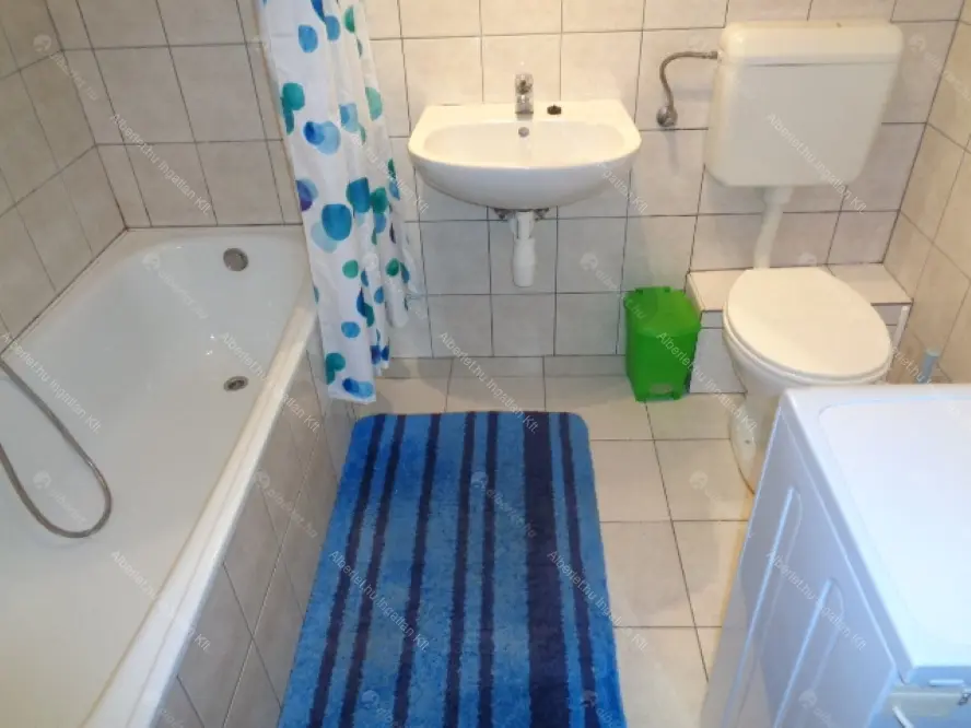 Kiadó albérlet 220000 Ft/hó áron: Budapest, VIII. kerület  Kálvária utca. Mérete: 49 nm, 2 szobás | Alberlet.hu - 6652934