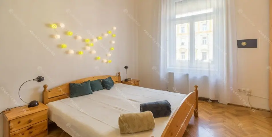 Kiadó albérlet 259000 Ft/hó áron: Budapest, VIII. kerület  Kis Salétrom utca . Mérete: 65 nm, 2 szobás | Alberlet.hu - 6661581