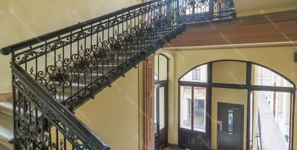 Kiadó albérlet 259000 Ft/hó áron: Budapest, VIII. kerület  Kis Salétrom utca . Mérete: 65 nm, 2 szobás | Alberlet.hu - 6661582