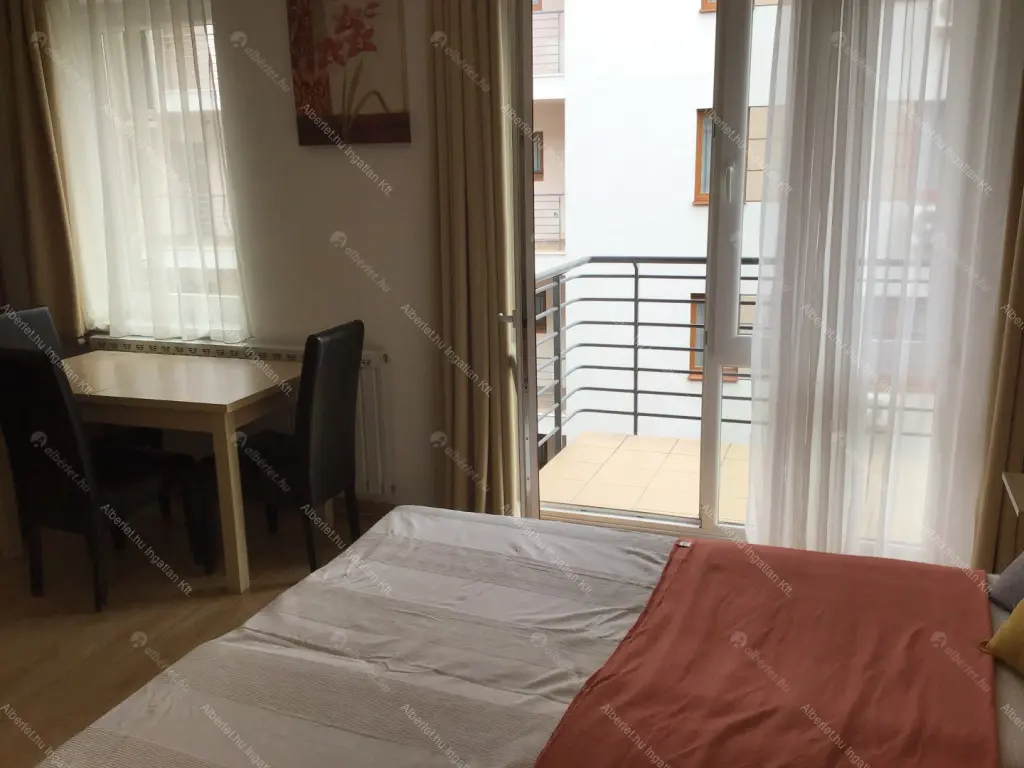 Kiadó albérlet 210000 Ft/hó áron: Budapest, VIII. kerület  Kisfaludi utca. Mérete: 30 nm, 1 szobás | Alberlet.hu - 6674123