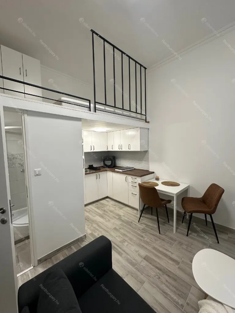 Kiadó albérlet 220000 Ft/hó áron: Budapest, VIII. kerület  Kisfaludy utca. Mérete: 22 nm, 1 szobás | Alberlet.hu - 6662032