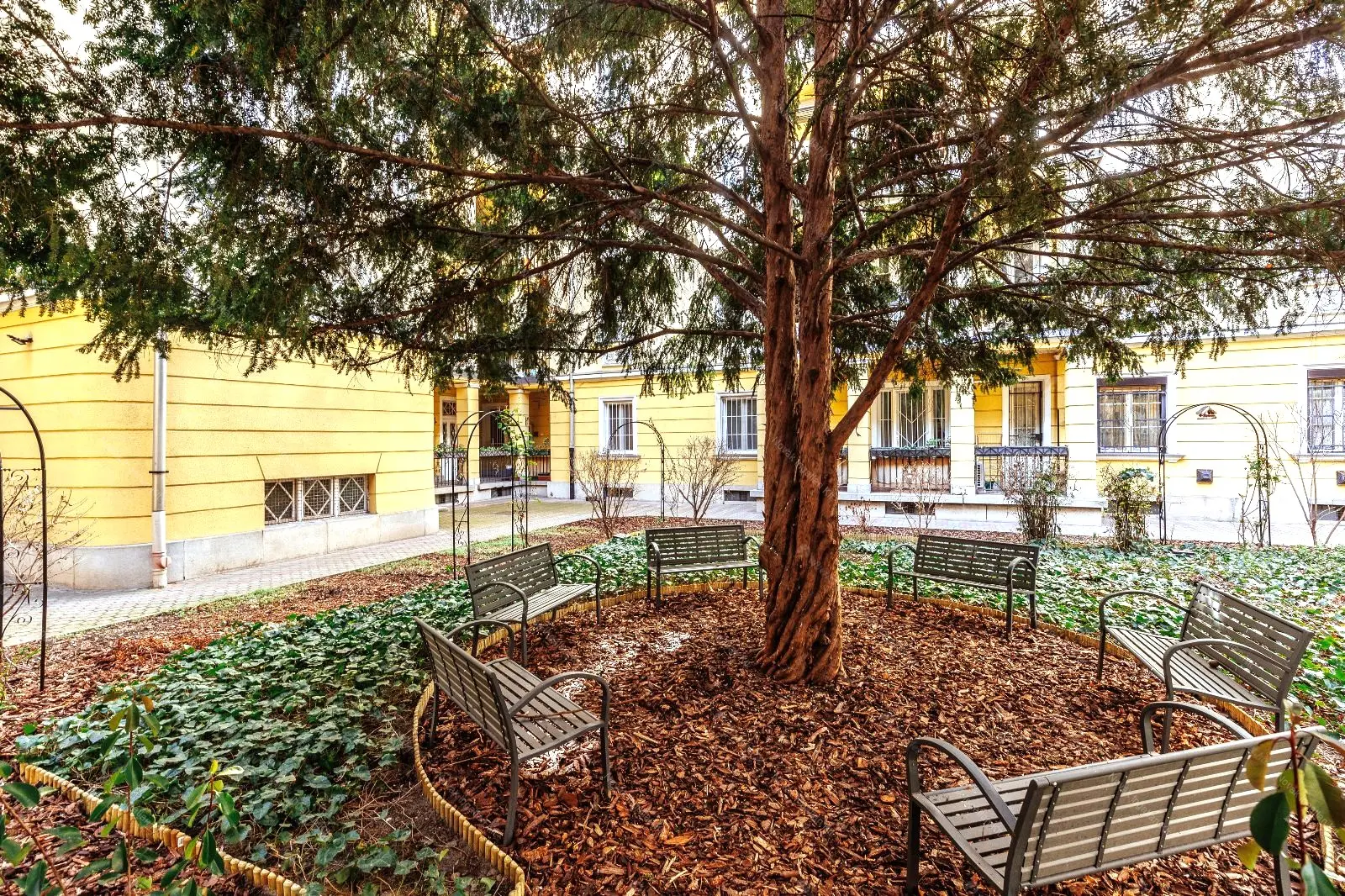 Kiadó albérlet 240000 Ft/hó áron: Budapest, VIII. kerület  Kisfaludy utca. Mérete: 40 nm, 1 szobás | Alberlet.hu - 6662313