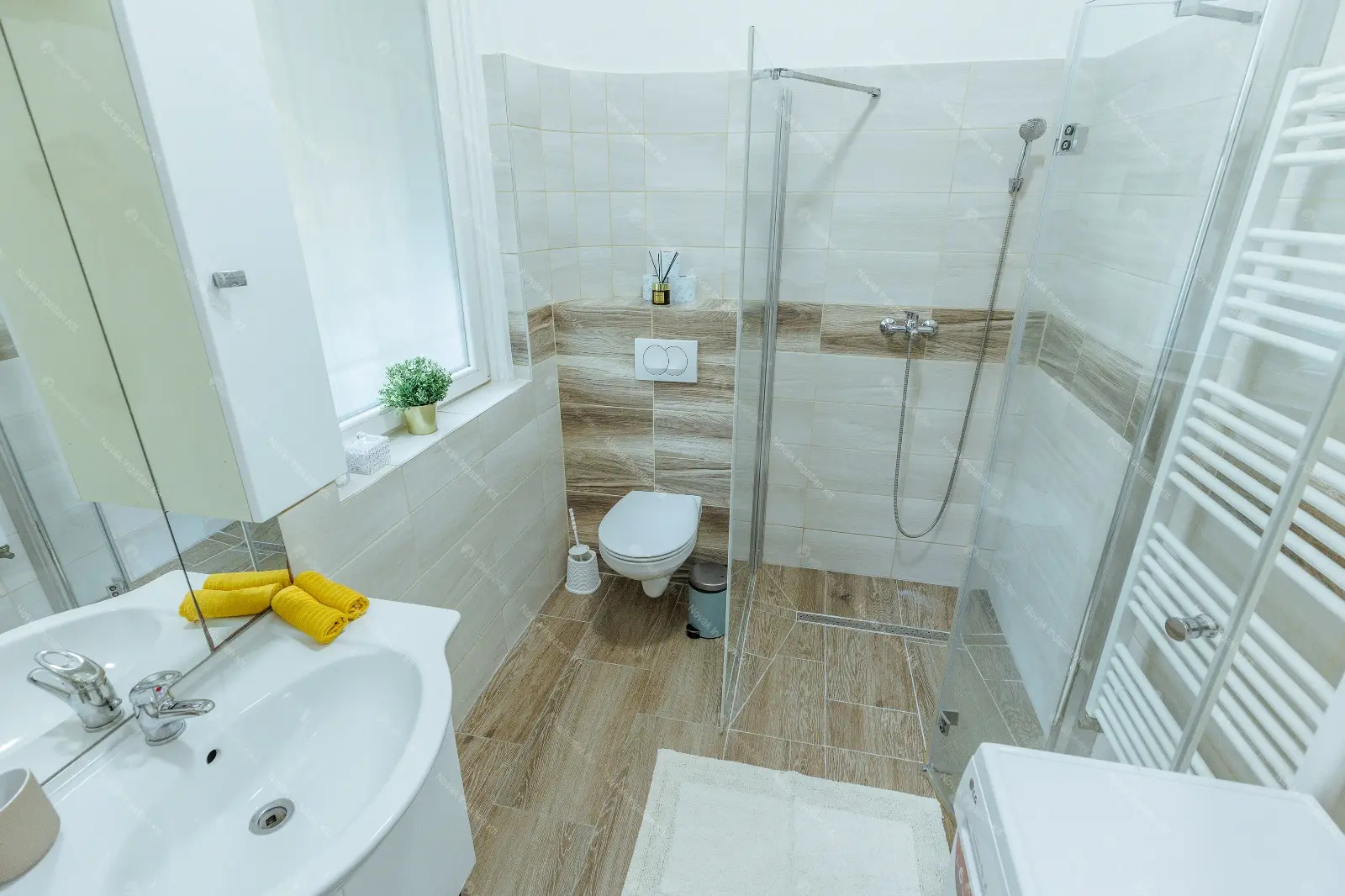 Kiadó albérlet 240000 Ft/hó áron: Budapest, VIII. kerület  Kisfaludy utca. Mérete: 40 nm, 1 szobás | Alberlet.hu - 6662331