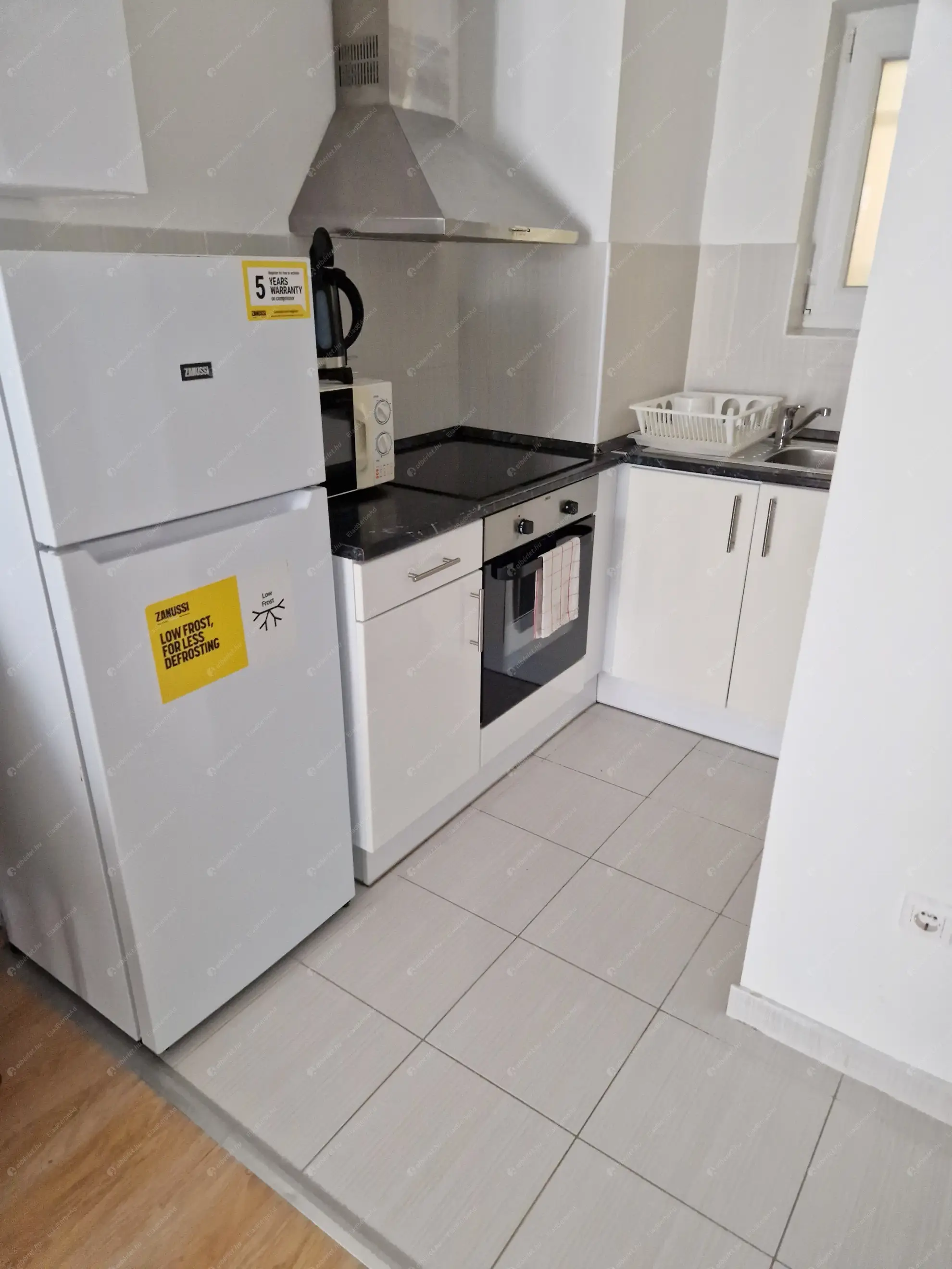 Kiadó albérlet 265000 Ft/hó áron: Budapest, VIII. kerület  Kisfaludy utca. Mérete: 42 nm, 1 szobás | Alberlet.hu - 6551385