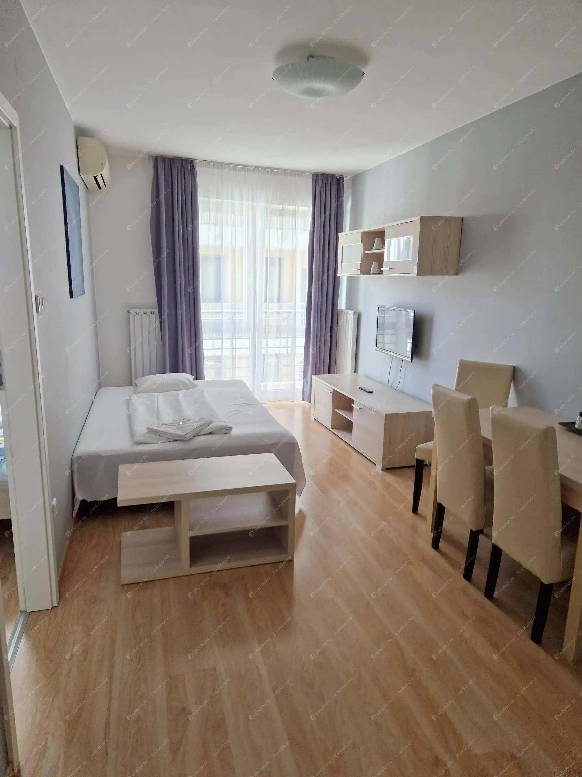 Kiadó albérlet 265000 Ft/hó áron: Budapest, VIII. kerület  Kisfaludy utca. Mérete: 42 nm, 1 szobás | Alberlet.hu - 6551387