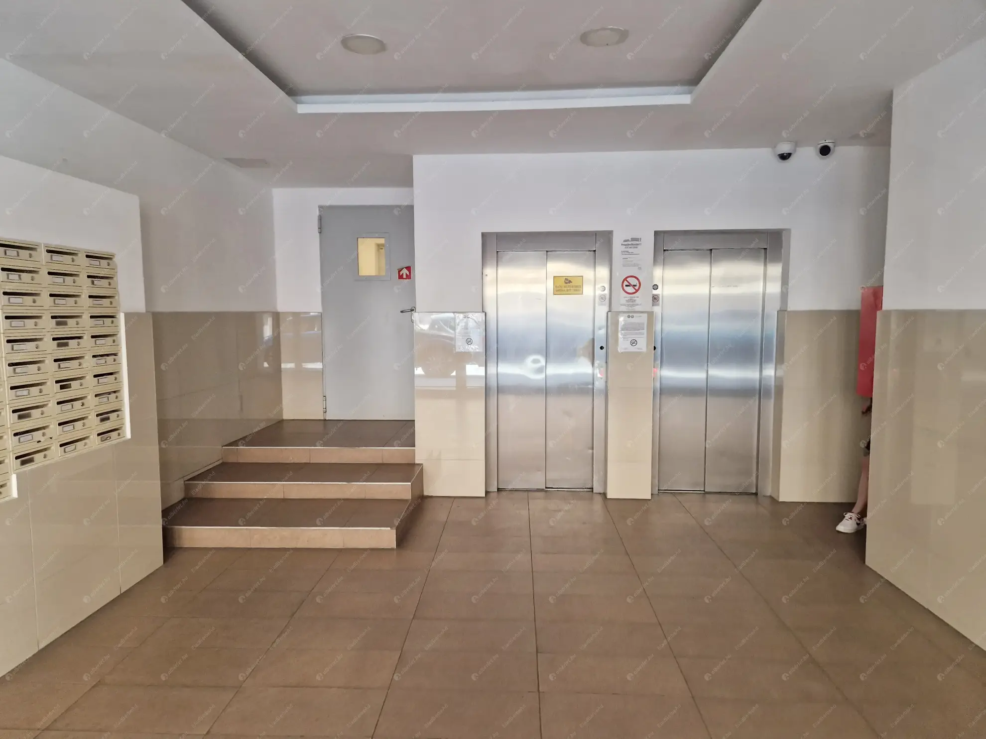 Kiadó albérlet 265000 Ft/hó áron: Budapest, VIII. kerület  Kisfaludy utca. Mérete: 42 nm, 1 szobás | Alberlet.hu - 6551388