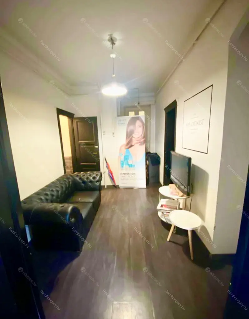 Kiadó albérlet 625000 Ft/hó áron: Budapest, VIII. kerület  Kisfaludy utca. Mérete: 78 nm, 2 szobás | Alberlet.hu - 6707976