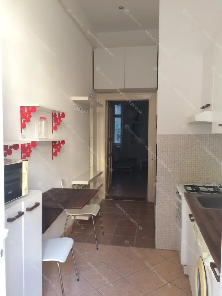 Kiadó albérlet 200000 Ft/hó áron: Budapest, VIII. kerület  Kiss József utca. Mérete: 35 nm, 1 szobás | Alberlet.hu - 6664041