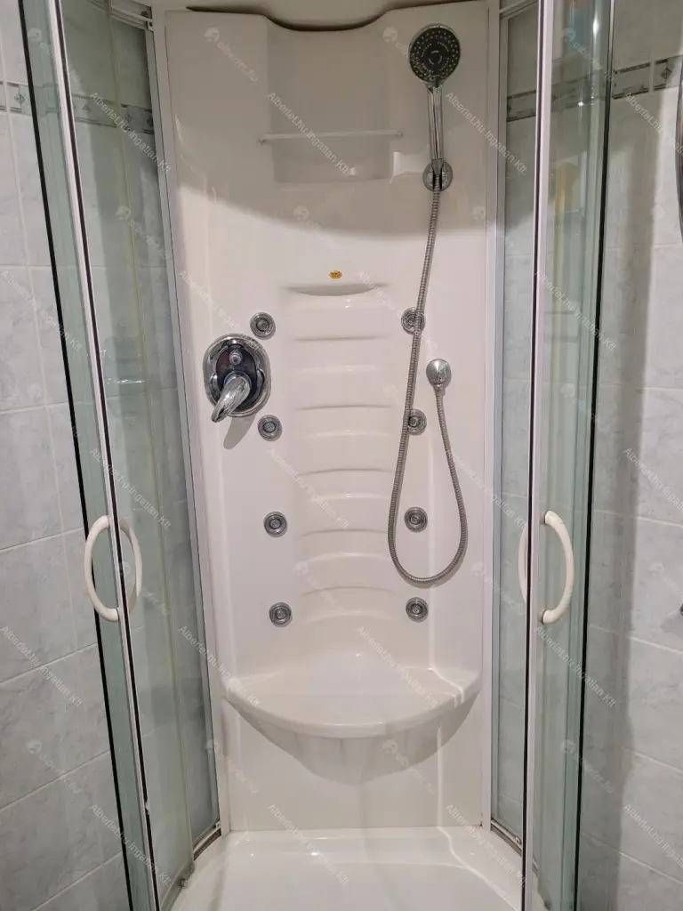 Kiadó albérlet 330000 Ft/hó áron: Budapest, VIII. kerület  Kiss József utca. Mérete: 70 nm, 3 szobás | Alberlet.hu - 6656297