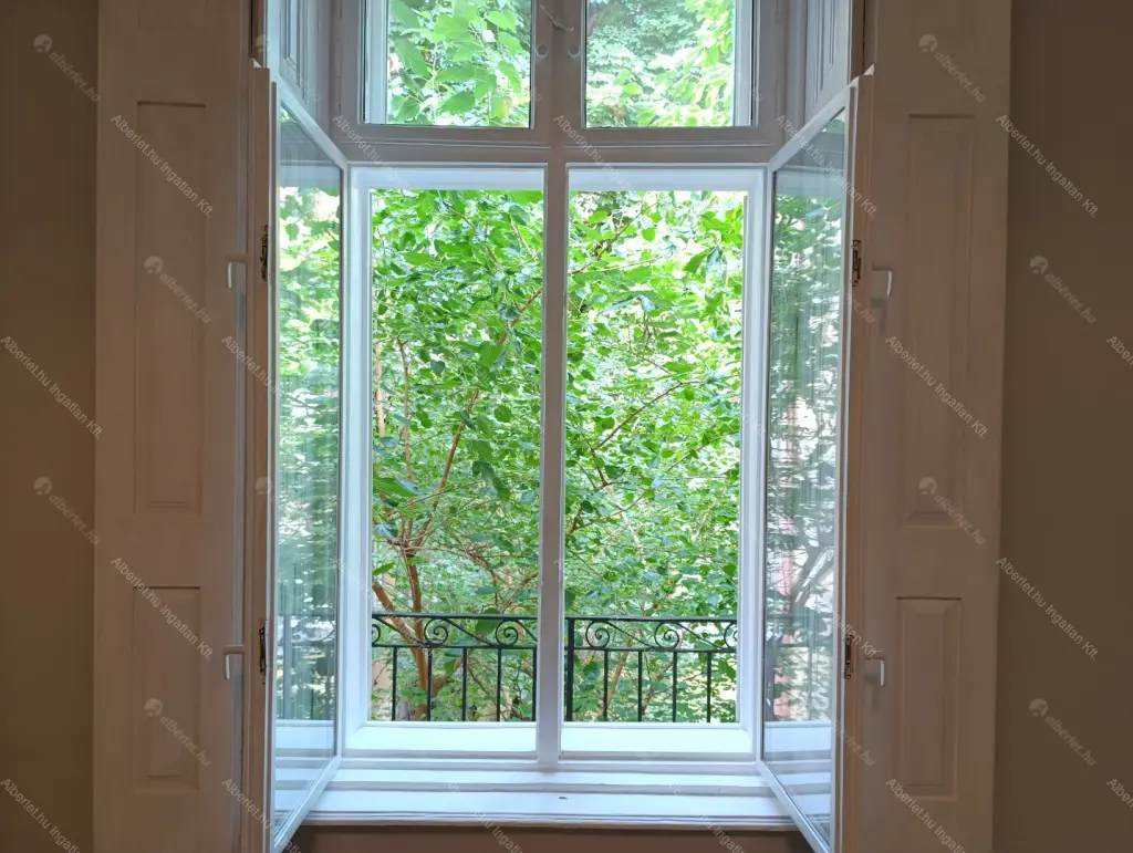 Kiadó albérlet 200000 Ft/hó áron: Budapest, VIII. kerület  Kőfaragó utca. Mérete: 25 nm, 1 szobás | Alberlet.hu - 6706876