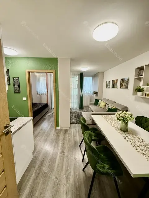 Kiadó albérlet 310000 Ft/hó áron: Budapest, VIII. kerület  Kőfaragó utca. Mérete: 40 nm, 1 szobás | Alberlet.hu - 6676025