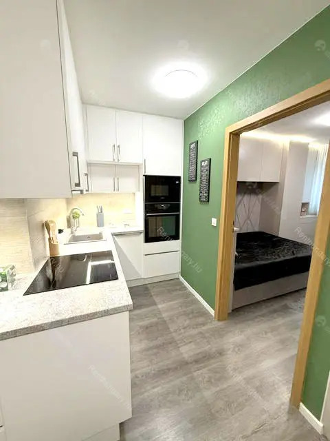 Kiadó albérlet 309000 Ft/hó áron: Budapest, VIII. kerület  Kőfaragó utca. Mérete: 40 nm, 1 szobás | Alberlet.hu - 6681467