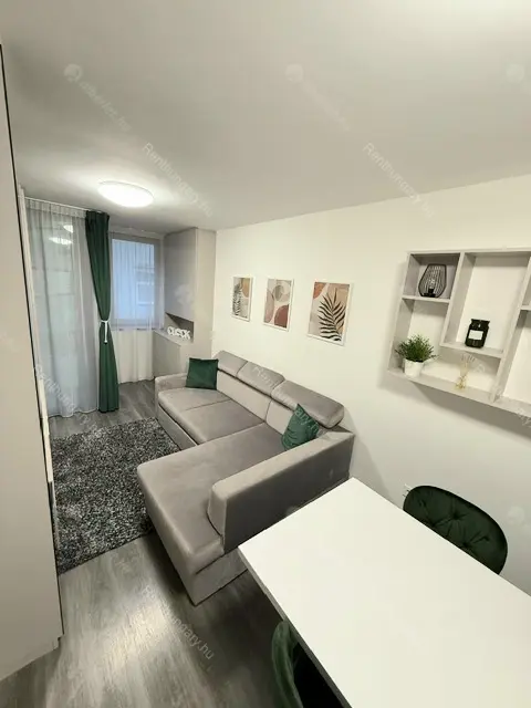 Kiadó albérlet 280000 Ft/hó áron: Budapest, VIII. kerület  Kőfaragó utca. Mérete: 40 nm, 1 szobás | Alberlet.hu - 6708026