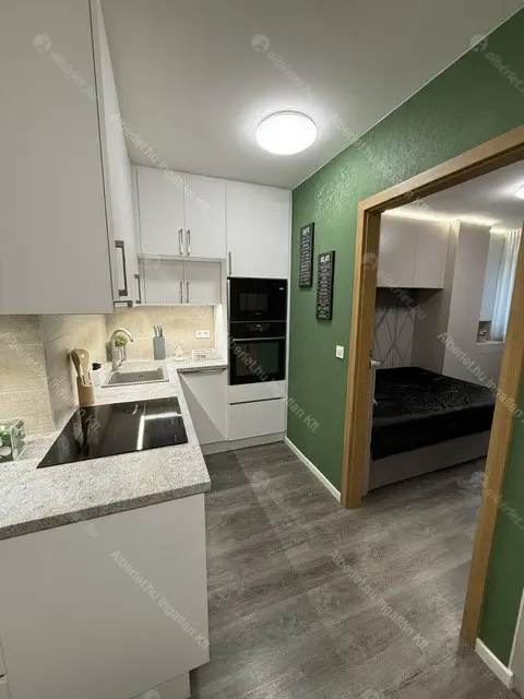 Kiadó albérlet 280000 Ft/hó áron: Budapest, VIII. kerület  Kőfaragó utca. Mérete: 40 nm, 1 szobás | Alberlet.hu - 6683623