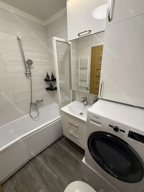 Kiadó albérlet 280000 Ft/hó áron: Budapest, VIII. kerület  Kőfaragó utca. Mérete: 40 nm, 1 szobás | Alberlet.hu - 6683629