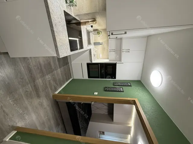 Kiadó albérlet 310000 Ft/hó áron: Budapest, VIII. kerület  Kőfaragó utca. Mérete: 41 nm, 1 szobás | Alberlet.hu - 6664944