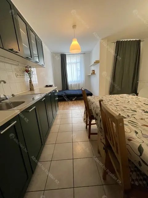 Kiadó albérlet 220000 Ft/hó áron: Budapest, VIII. kerület  Kőris utca. Mérete: 35 nm, 1 szobás | Alberlet.hu - 6655251