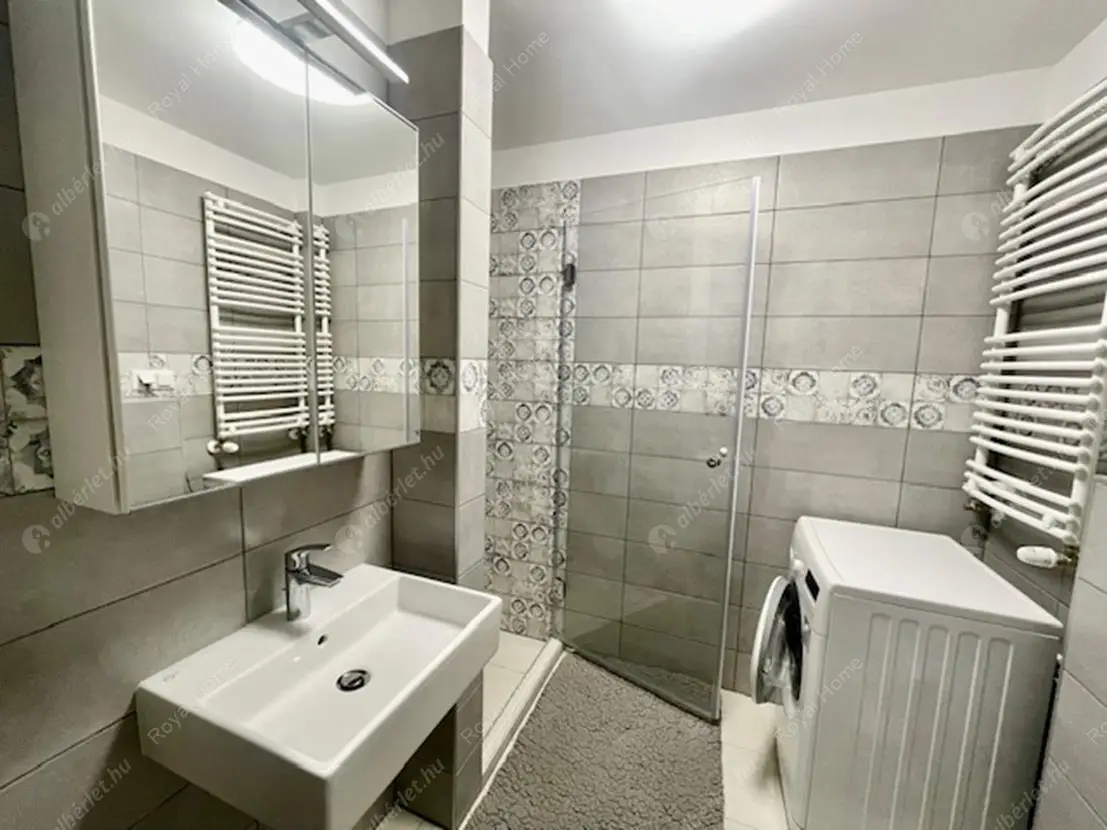 Kiadó albérlet 265000 Ft/hó áron: Budapest, VIII. kerület  Kőris utca. Mérete: 40 nm, 2 szobás | Alberlet.hu - 6263713