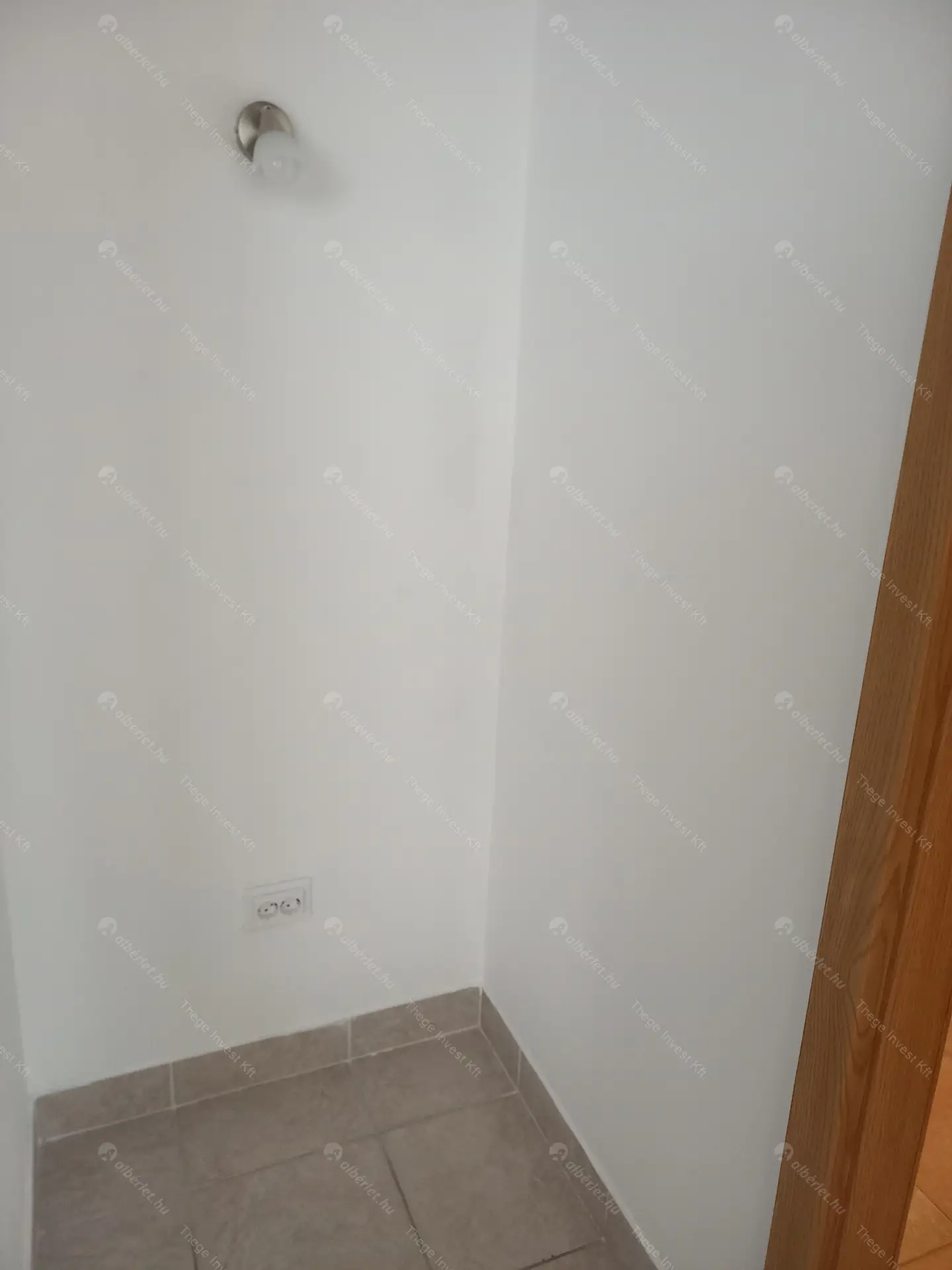 Kiadó albérlet 230000 Ft/hó áron: Budapest, VIII. kerület  Kőris utca. Mérete: 48 nm, 2 szobás | Alberlet.hu - 6502366