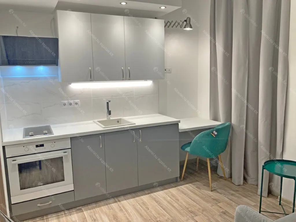 Kiadó albérlet 180000 Ft/hó áron: Budapest, VIII. kerület  Krúdy utca. Mérete: 21 nm, 1 szobás | Alberlet.hu - 6705317