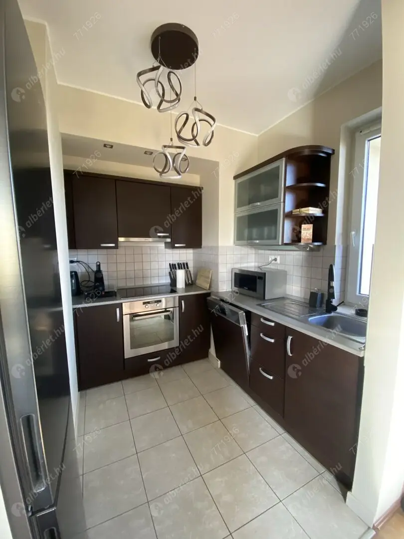 Kiadó albérlet 440000 Ft/hó áron: Budapest, VIII. kerület   Kun utca . Mérete: 74 nm, 3 szobás | Alberlet.hu - 6600541