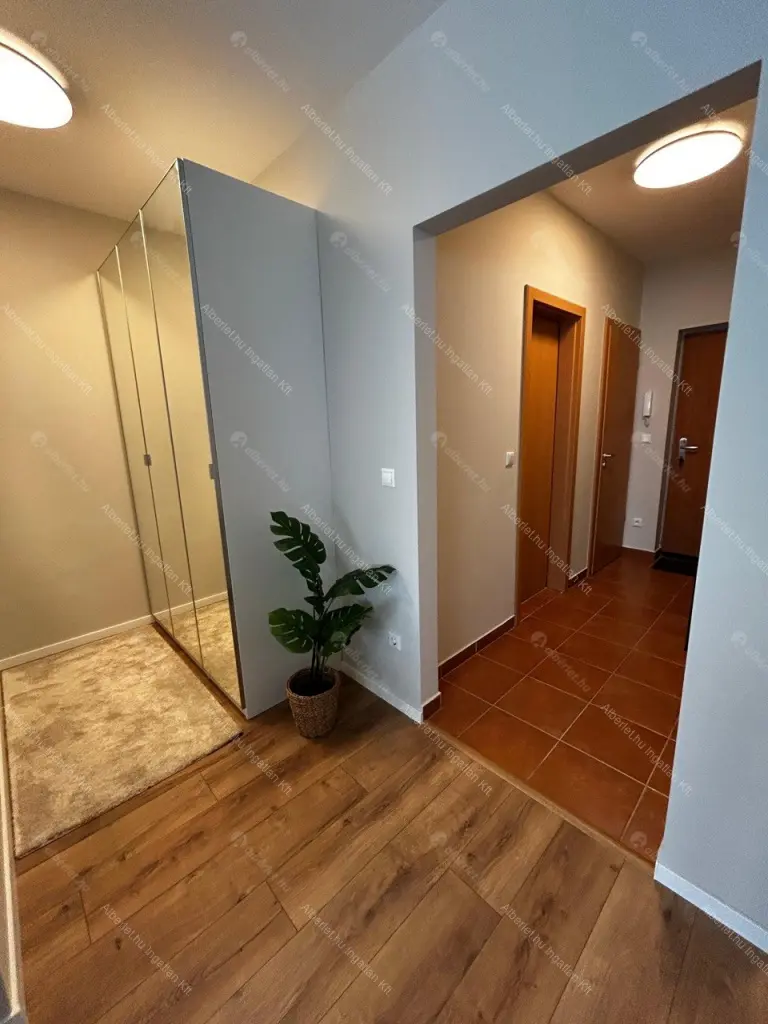 Kiadó albérlet 300000 Ft/hó áron: Budapest, VIII. kerület  Kun utca. Mérete: 42 nm, 1 szobás | Alberlet.hu - 6708804