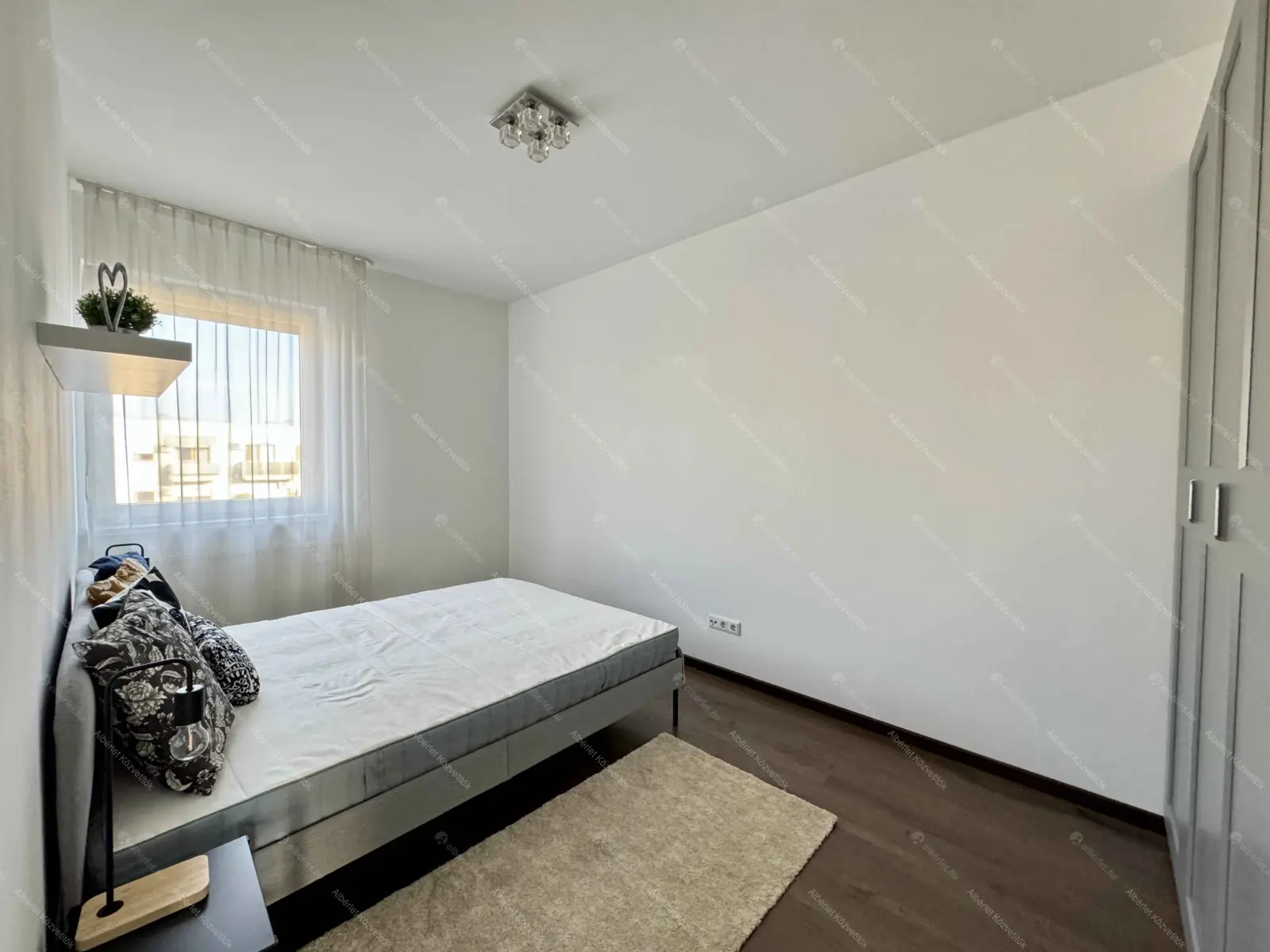 Kiadó albérlet 360000 Ft/hó áron: Budapest, VIII. kerület  Kun utca. Mérete: 90 nm, 3 szobás | Alberlet.hu - 6705875