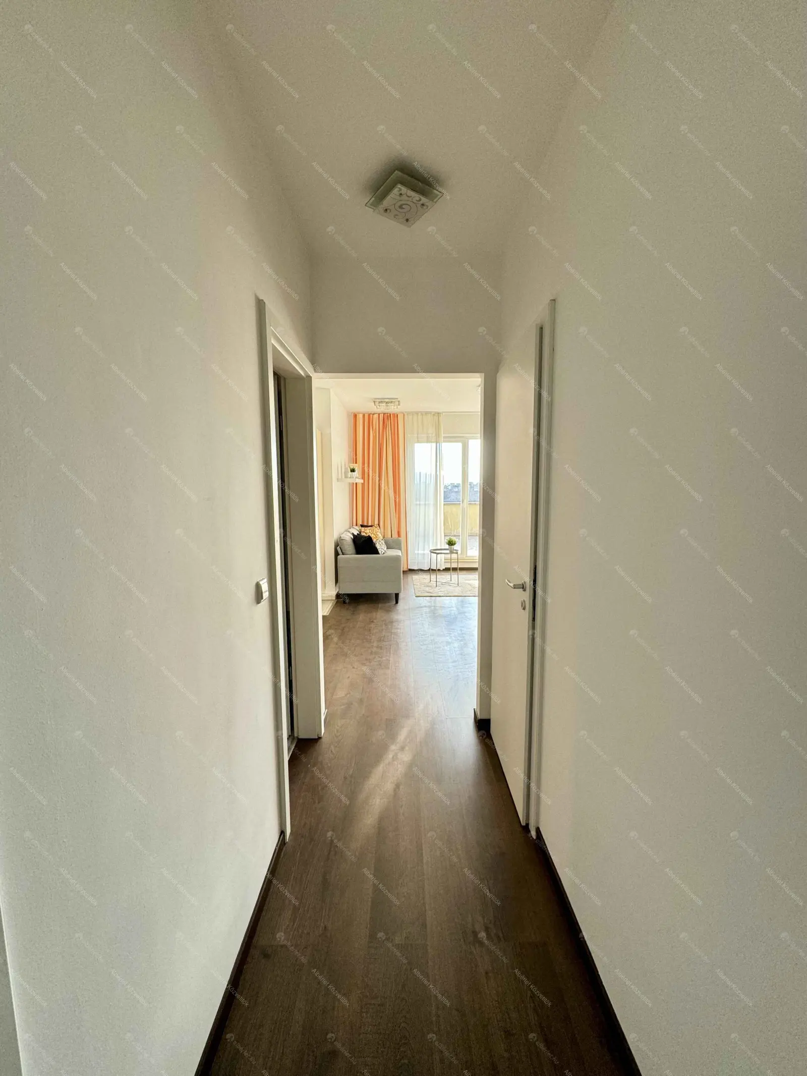 Kiadó albérlet 360000 Ft/hó áron: Budapest, VIII. kerület  Kun utca. Mérete: 90 nm, 3 szobás | Alberlet.hu - 6705879