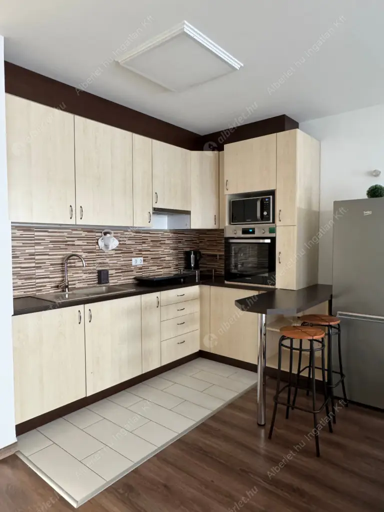 Kiadó albérlet 230000 Ft/hó áron: Budapest, VIII. kerület  Leonardo da Vinci utca. Mérete: 32 nm, 1 szobás | Alberlet.hu - 6631522