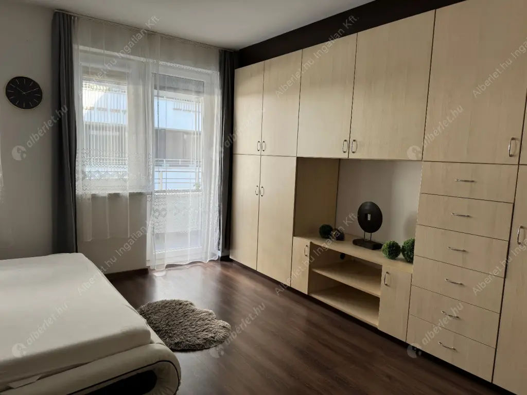 Kiadó albérlet 230000 Ft/hó áron: Budapest, VIII. kerület  Leonardo da Vinci utca. Mérete: 32 nm, 1 szobás | Alberlet.hu - 6631524