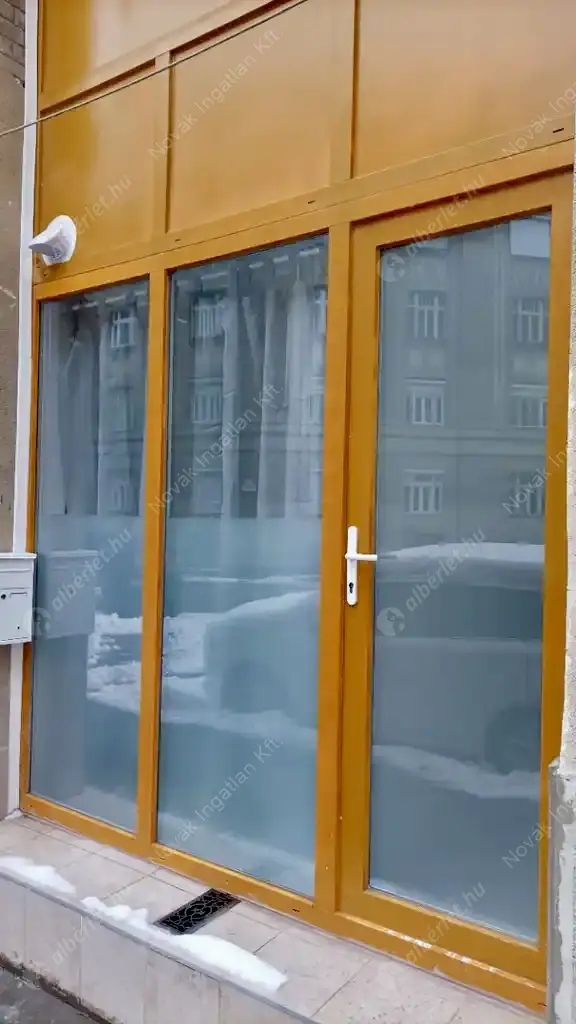 Kiadó albérlet 200000 Ft/hó áron: Budapest, VIII. kerület  Lippa utca. Mérete: 36 nm, 2 szobás | Alberlet.hu - 6630524