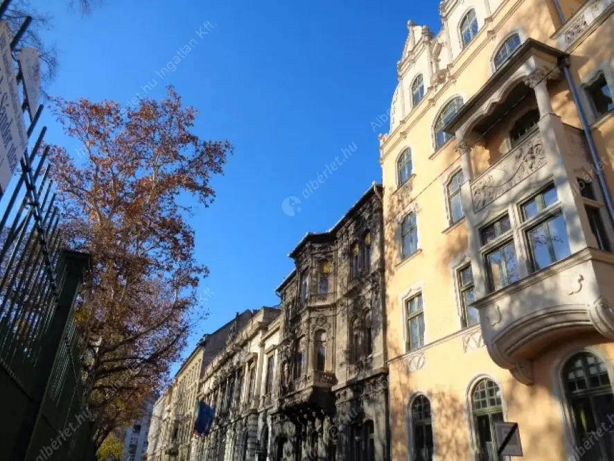 Kiadó albérlet 400000 Ft/hó áron: Budapest, VIII. kerület  Lőrinc pap tér. Mérete: 98 nm, 2 szobás | Alberlet.hu - 6587843